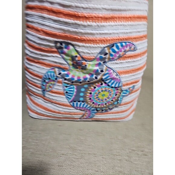 Vera Bradley Sunny Medallion Turtle Orange Stripe Straw Tote Beach Bag NWOT - Picture 2 of 11